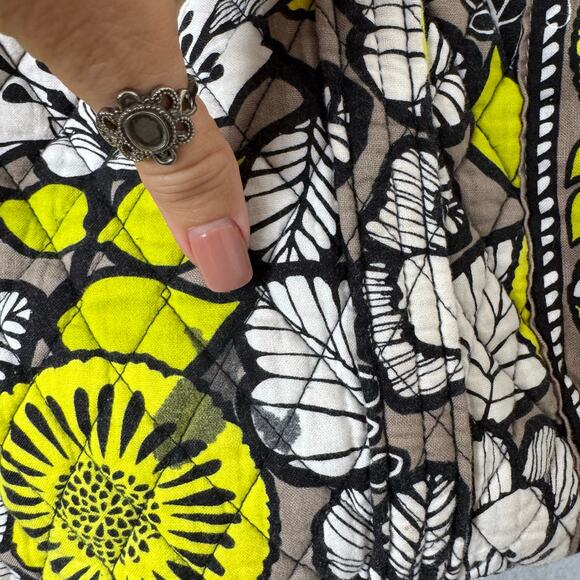 Vera Bradley Duffel Bag Retired Citron Travel Weekender Quilted White Green Tote - Picture 9 of 13